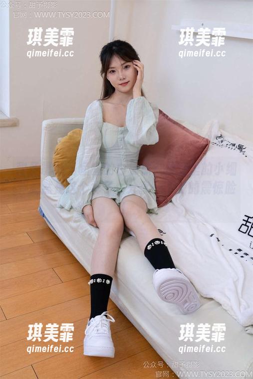 甜予摄影-鱼鱼 甜予摄影 - 鱼鱼的白棉袜?原图里的小细节竟然是这个样子,分享一下我的震惊脸!