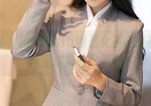 秀人网 – 图片版sibyl是女巫：只有泳装与无底洞的比基尼