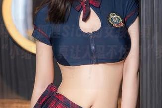 秀人网 – 小狐狸Sica的女孩写真，套图中的“小细节”真让人忍不住想“多看几眼”！
