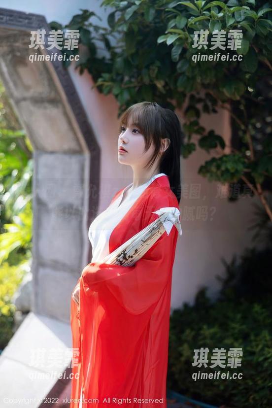 秀人网 - 戴允祺zoe的修女美图，难道真能以此洗白我每天的油腻吗？