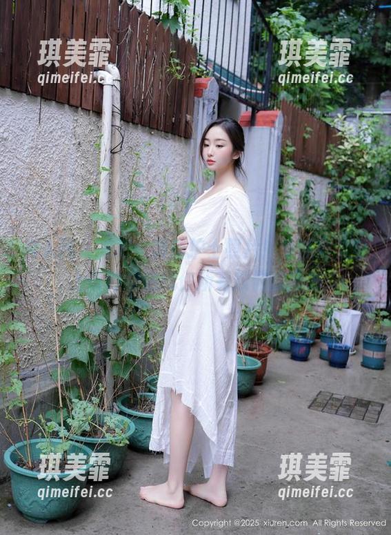 秀人网-梦然同学 秀人网 - 来吧,最新护士照片!梦然同学身上有种能治愈你所有烦恼的魔力