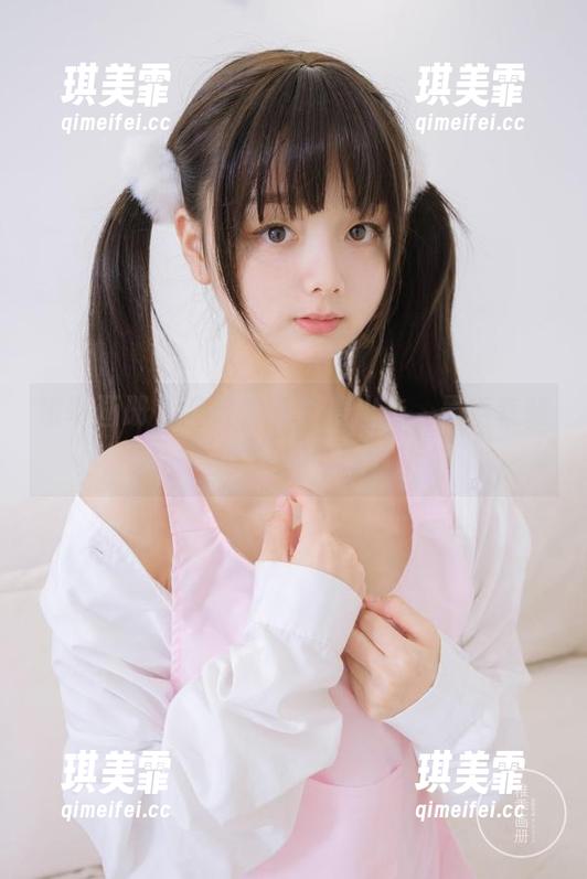 稚乖画册-赤西夜夜 稚乖画册 - 赤西夜夜再度出击,最新套装资源一览无遗