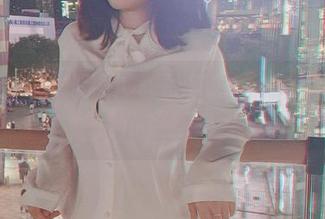 穆零Mu0制服原图，拼了半天就为了这绝妙的姿势。