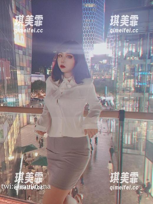 穆零Mu0 穆零Mu0制服原图,拼了半天就为了这绝妙的姿势。