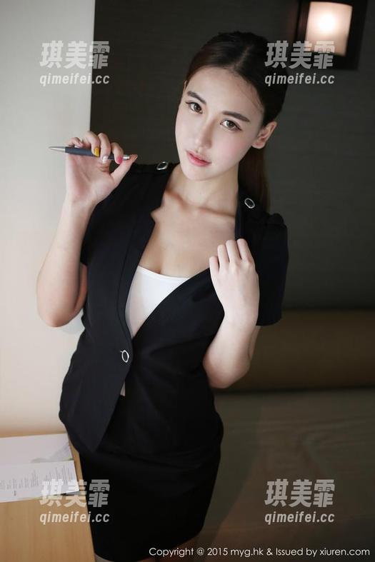 美媛馆 - 艾然Airan，怎么能把自己的长腿放在图库里？分享一下，太有吸引力了吧？