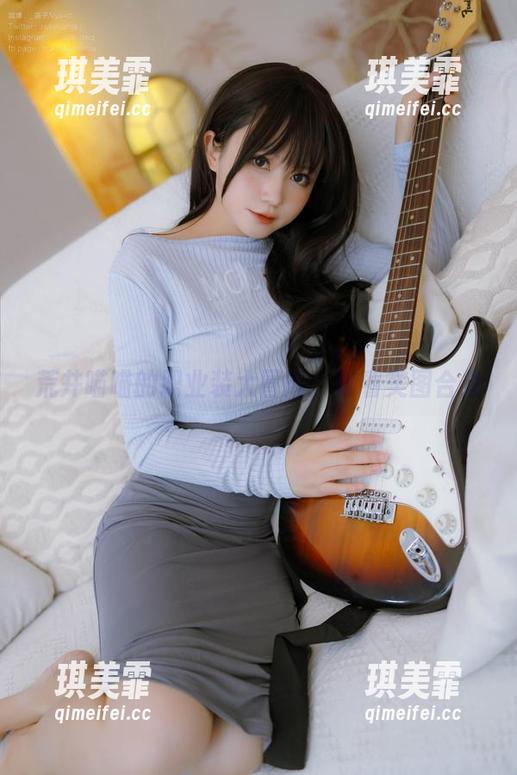 荒井喵喵 荒井喵喵的职业装大冒险:必看美图合集