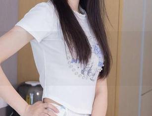 袜啵啵 – 从未见过如此迷人的腿｜小安全集下载进行中…