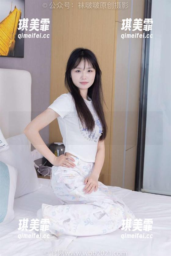 袜啵啵-小安 袜啵啵 - 从未见过如此迷人的腿|小安全集下载进行中...
