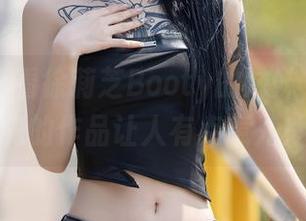 语画界 – 看徐莉芝Booty的妹妹，这无圣光的作品让人有点意外！