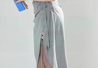 水手服穿上身，网盘里的阿寨寨，啥时候图像如此撩人？