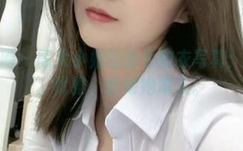微密圈 – 陈大小姐的粉色内衣写真：小巧、优雅，恰如她本人。
