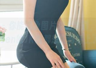 青豆客 – 你能想象图片这么高清，让王婉悠Queen的JK我都想搬到墙上了吗？