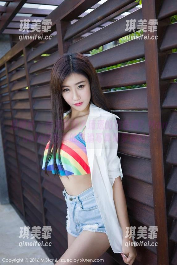 魅妍社-Manuela玛鲁娜 魅妍社 - 你见过这么清透的白色吗?Manuela玛鲁娜的高清写真如梦似幻!