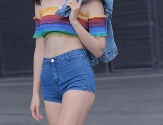 魔镜街拍 – 艾小青：网盘里的‘惊喜’，漫展上的轰动不止一脸baby！