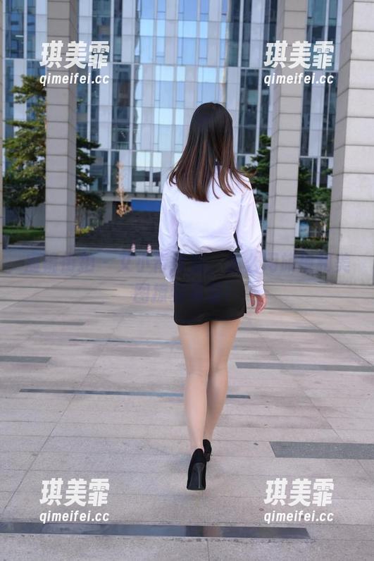 魔镜街拍-艾小青 魔镜街拍 - 艾小青教你,怎么用旗袍和美图撩到资源!